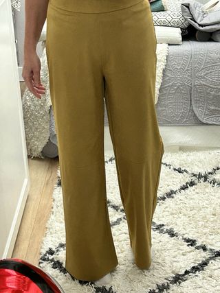 Pantalón mujer tela tipo ante Nuevo con etiqueta