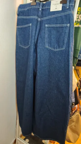 Zara Jeans Anchos