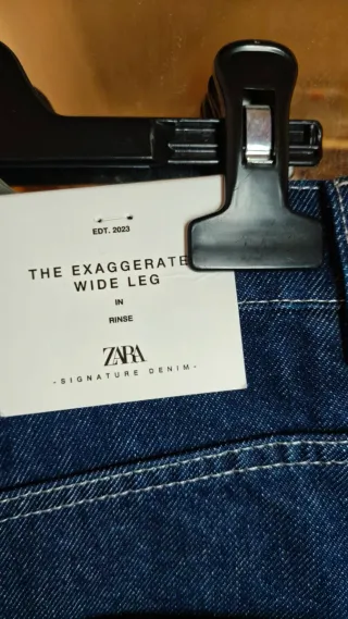 Zara Jeans Anchos
