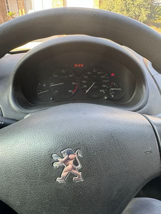 Peugeot 206 2002