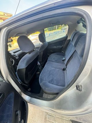 Peugeot 206 2002