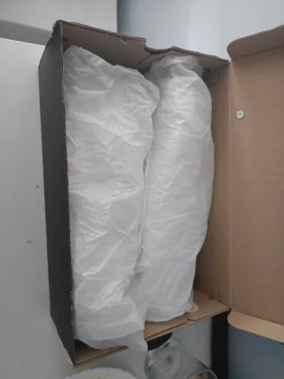 Zapatillas Adidas Blancas nuevas y solo en efectiv