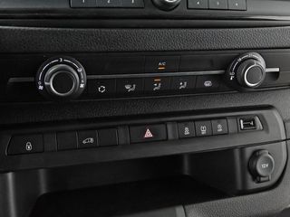 Peugeot Expert FG 1.5 BLUEHDI 100 S&S STANDARD 4P