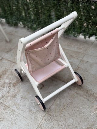 Carrito de muñecas Monneka rosa