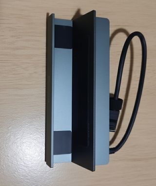 Stazione di docking 6 in 1