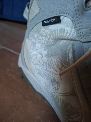 Stivaletti trekking donna tg. 39