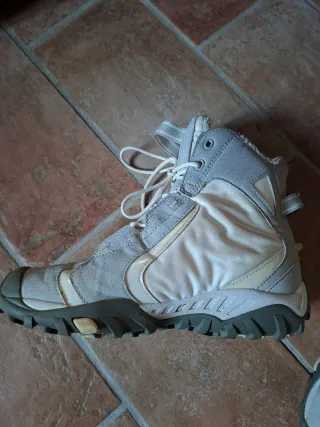 Stivaletti trekking donna tg. 39