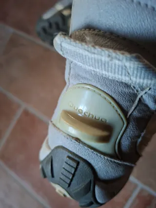 Stivaletti trekking donna tg. 39