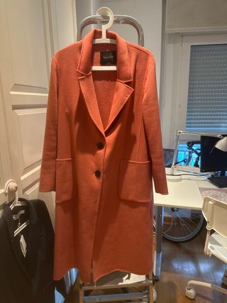 Abrigo coral Massimo Dutti coral