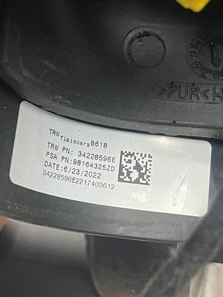 Volante Citroen C3 2022 34228596E / 98164325ZD