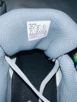 Asics Gel-Kayano Grigie Taglia 42 Nuove