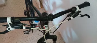 Bicicleta B-PRO ZS2 Frenos Hidráulicos