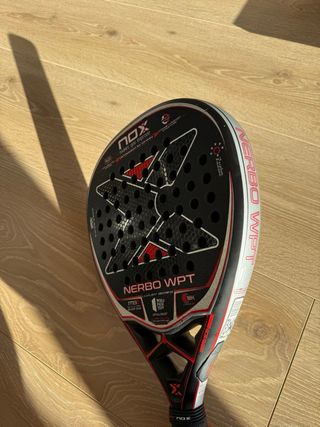 Pala de pádel NOX Nerbo WPT Carbono 18K