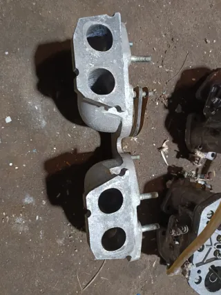 Carburadores y Colector Renault 1.4