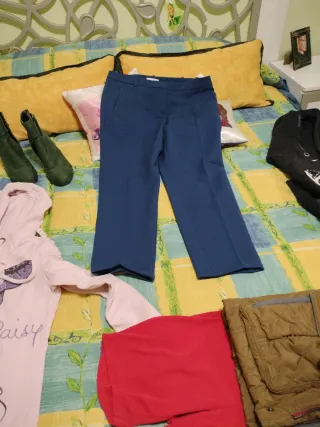 Lote Ropa Mujer Marrón y Rojo