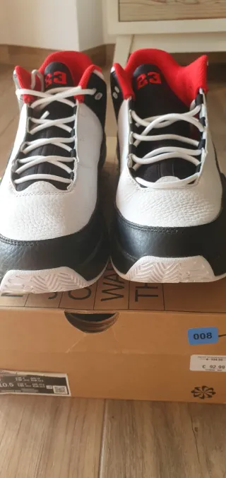Zapatillas Jordan Talla 42.5 Nuevas