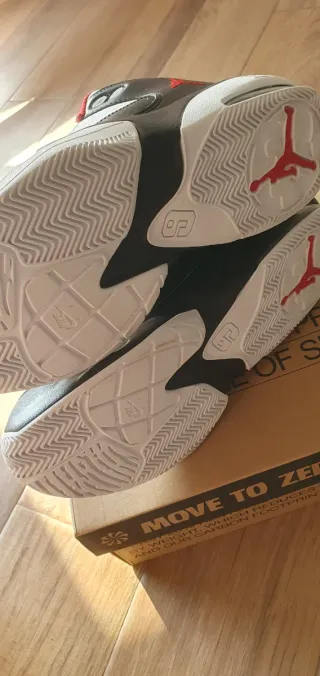 Zapatillas Jordan Talla 42.5 Nuevas