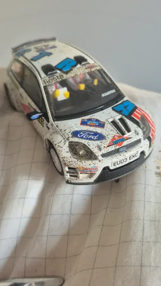 Scalextric Ford Fiesta Decoración Barro