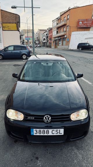 Volkswagen Golf R32 MK4