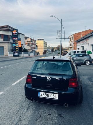 Volkswagen Golf R32 MK4