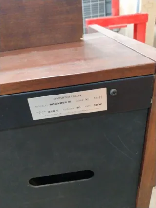 Órgano Hammond Sounder 3