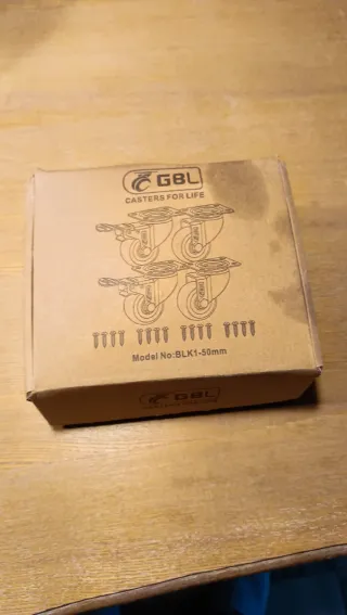 Ruedas pequeñas con freno