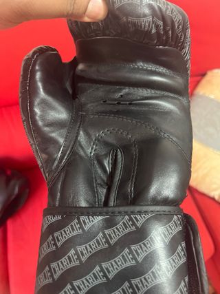 Protección Boxeo PWR Decathlon Outshock Negra