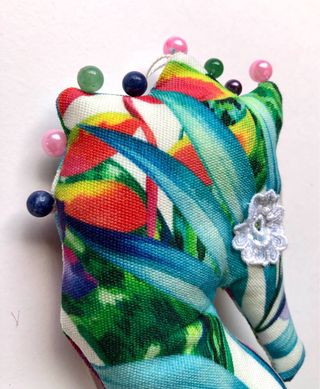 Escultura Caballito de Mar Textil Colorido