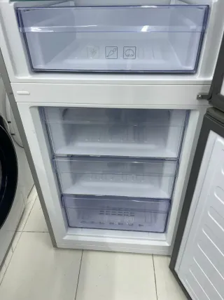 Nevera Beko Combi