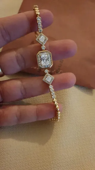 Pulsera chapada en oro con diamantes