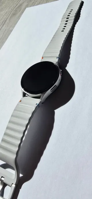 Samsung Galaxy Watch 7 44mm Plata Caja y garantía