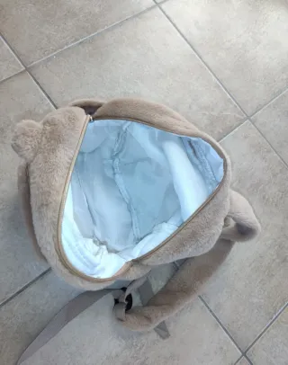 Zainetto peluche capibara