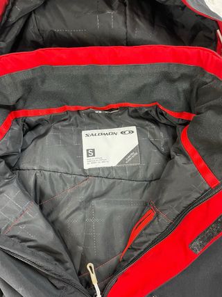 Chaqueta Salomon Talla S Negra y Roja
