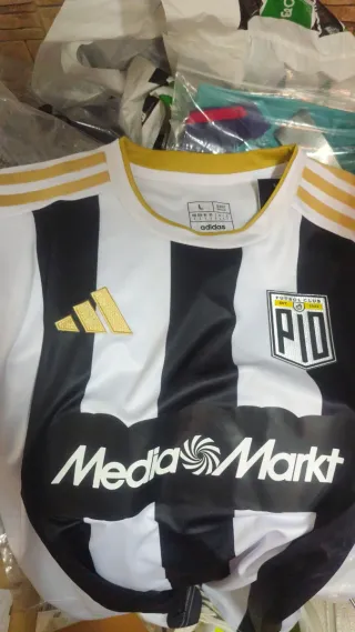 Camiseta de fútbol Pio Adidas Talla L