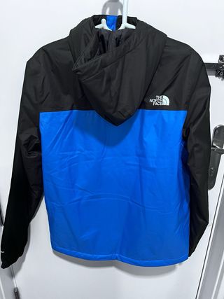 Abrigo The North Face Negro y Azul Nuevo