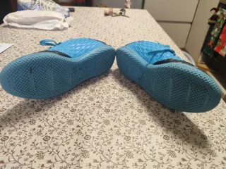 Zapatillas Puma Futbol Azul y Negro