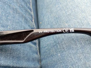 Gafas Ferrari las usé 2 veces solo. Soy de Vigo