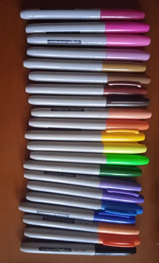 Lote de rotuladores y marcadores permanentes de co