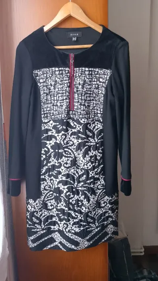 Vestido DIVAS Talla 44 Negro y Blanco