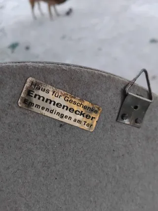 Quadro vintage metallo con cornice in legno