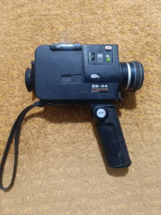 Cámara Sankyo ES-44 Super 8