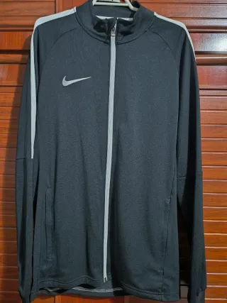 Chándal Nike Negro y Gris