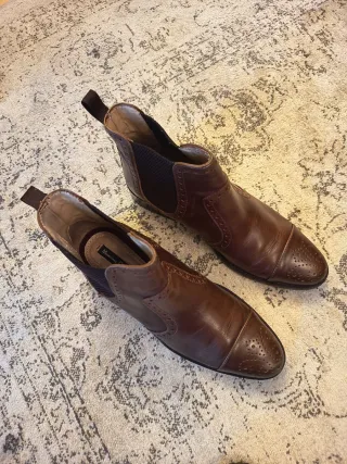 Botín piel Massimo Dutti picado elástico T36