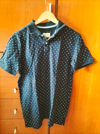 Polo Sfera Estampado Corazones Talla M