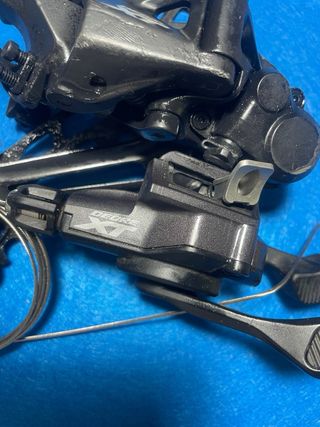 Shimano XT M8100 Shadow RD+ SGS Desviador