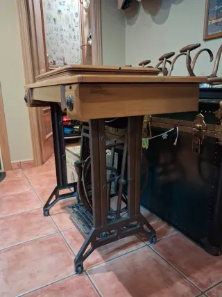 Máquina de coser Sigma antigua