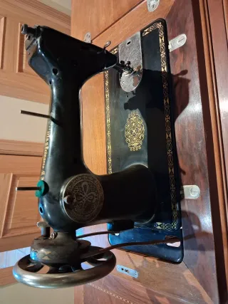 Máquina de coser Sigma antigua