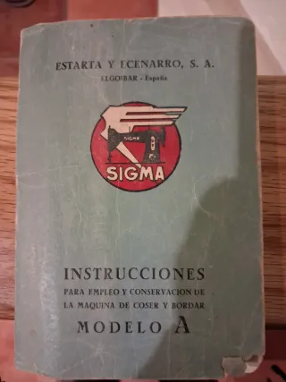 Máquina de coser Sigma antigua