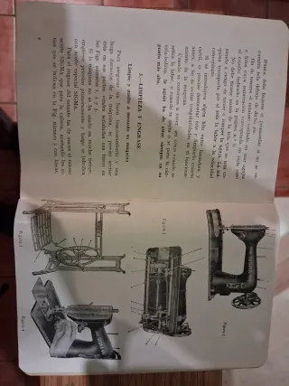 Máquina de coser Sigma antigua