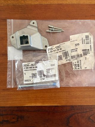 Soporte Reposabrazos Mercedes Sprinter Original